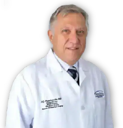 Portrait of Dr. Diamondis Papadopoulos in white medical coat.
